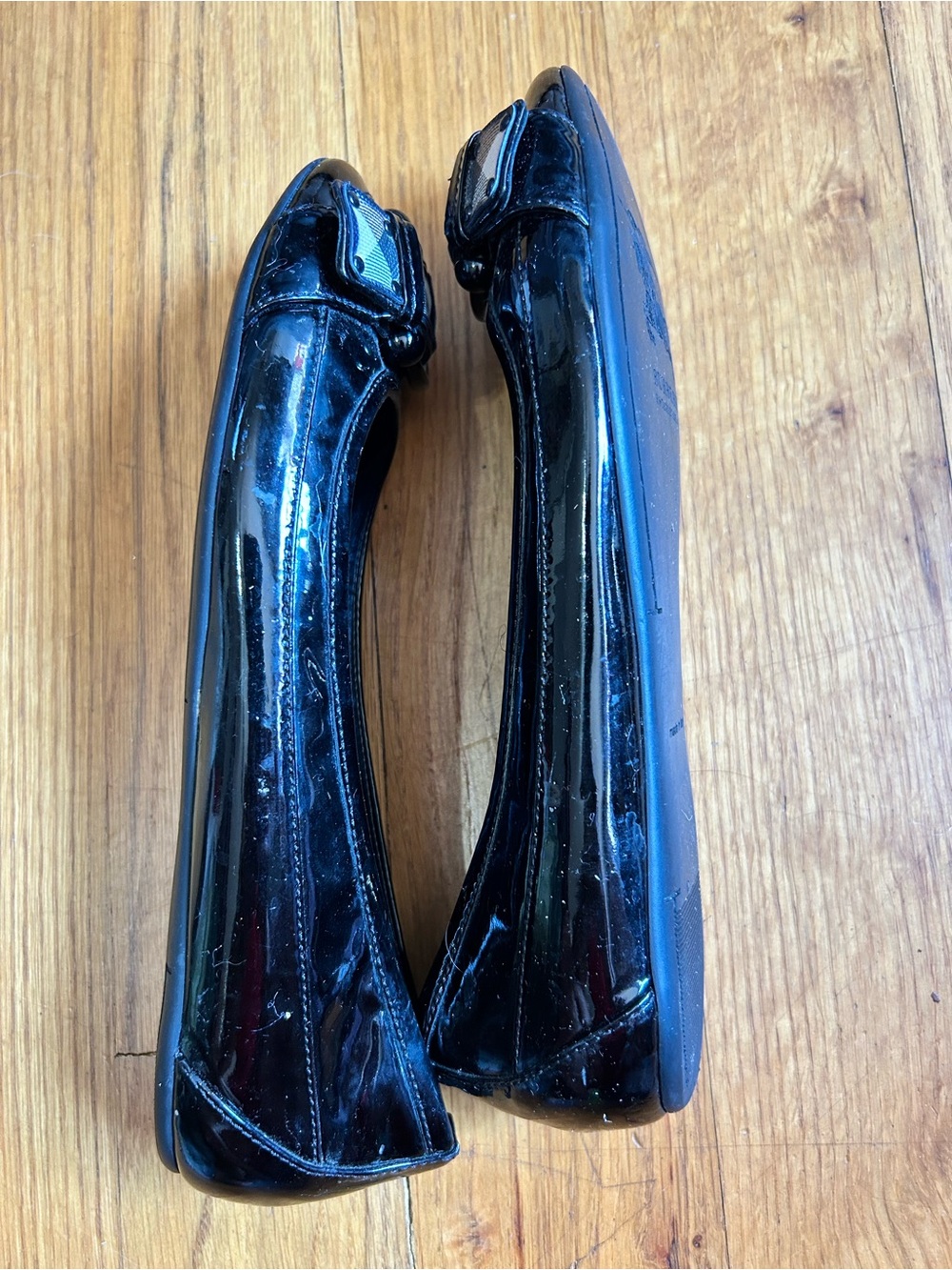 Burberry Black Patent Leather Ballet Flats Nova Check Bow Buckle Sz 8.5 Glossy - Picture 6 of 12